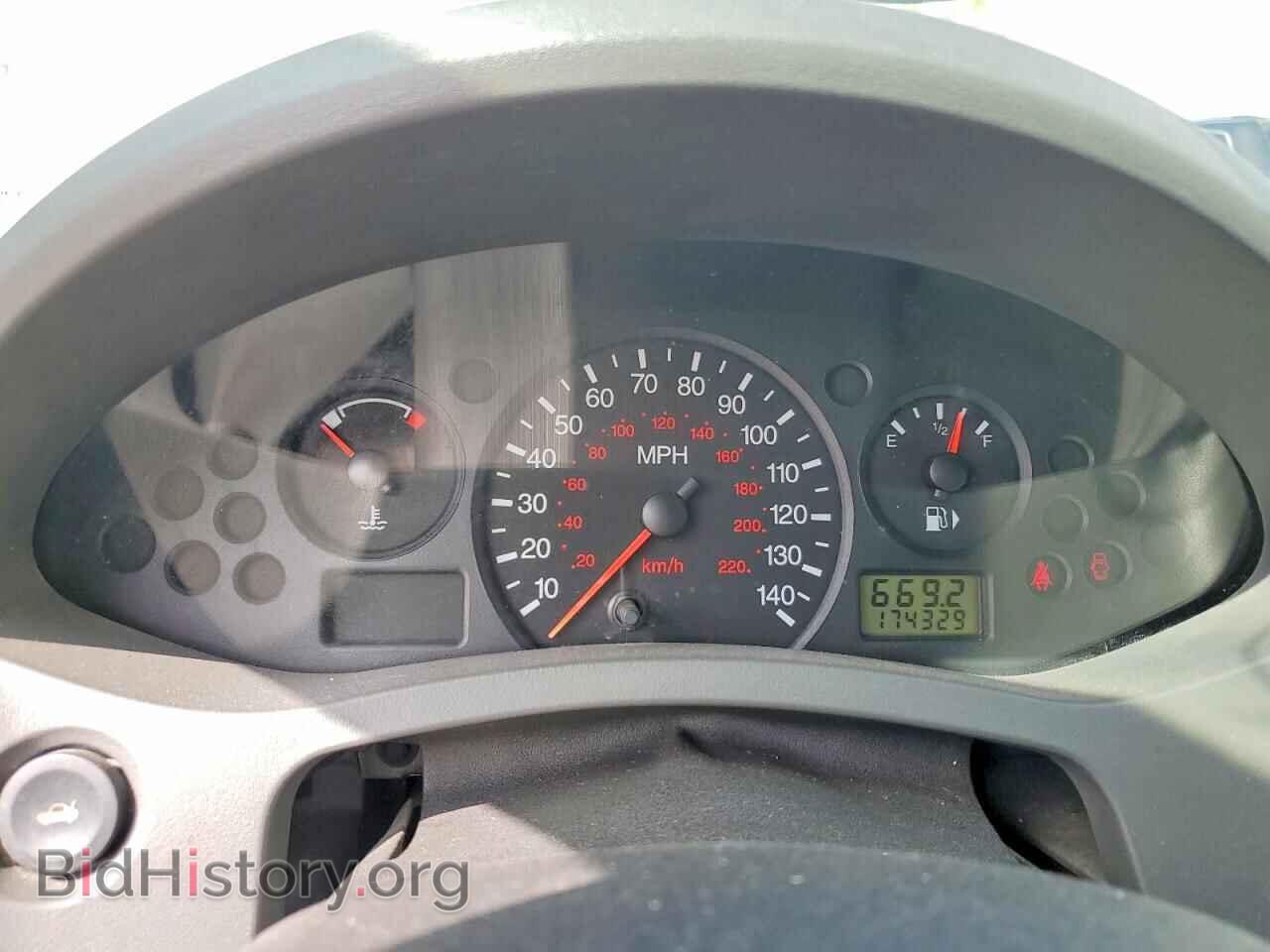 2005 FORD FOCUS - VIN: 1FAFP34N15W238270 - Фото 9