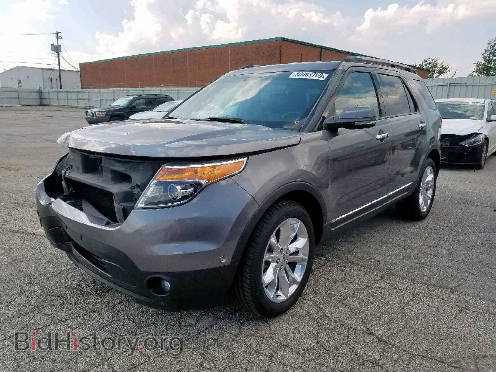 2011 FORD EXPLORER L - VIN: 1FMHK8F85BGA94794 - Photo 2