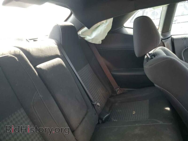 2019 Dodge CHALLENGER (VIN 2C3CDZAG8KH672148) — photo 10 of 14