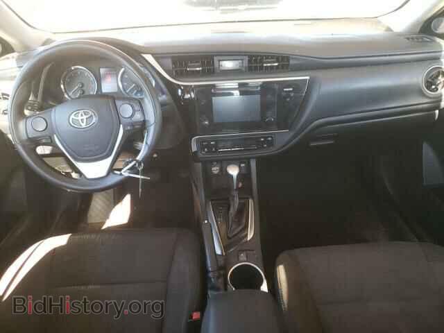 2017 TOYOTA COROLLA - VIN: 2T1BURHE5HC761948 - Фото 8