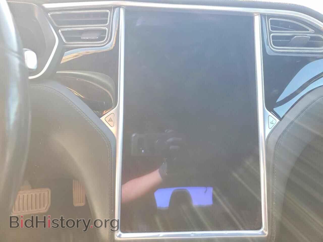 2016 TESLA MODEL S - VIN: 5YJSA1E24GF123723 - Фото 9