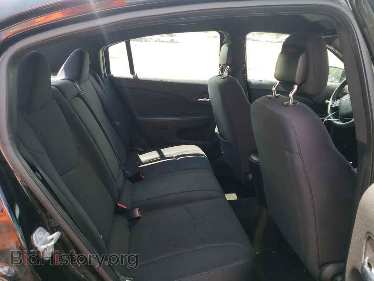 2012 CHRYSLER 200 - VIN: 1C3CCBAB5CN229205 - Фото 6