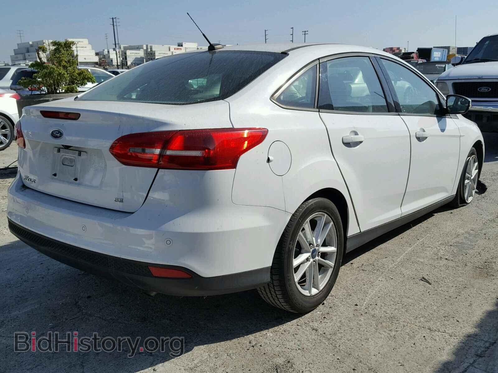 2015 FORD FOCUS - VIN: 1FADP3F29FL348822 - Photo 4