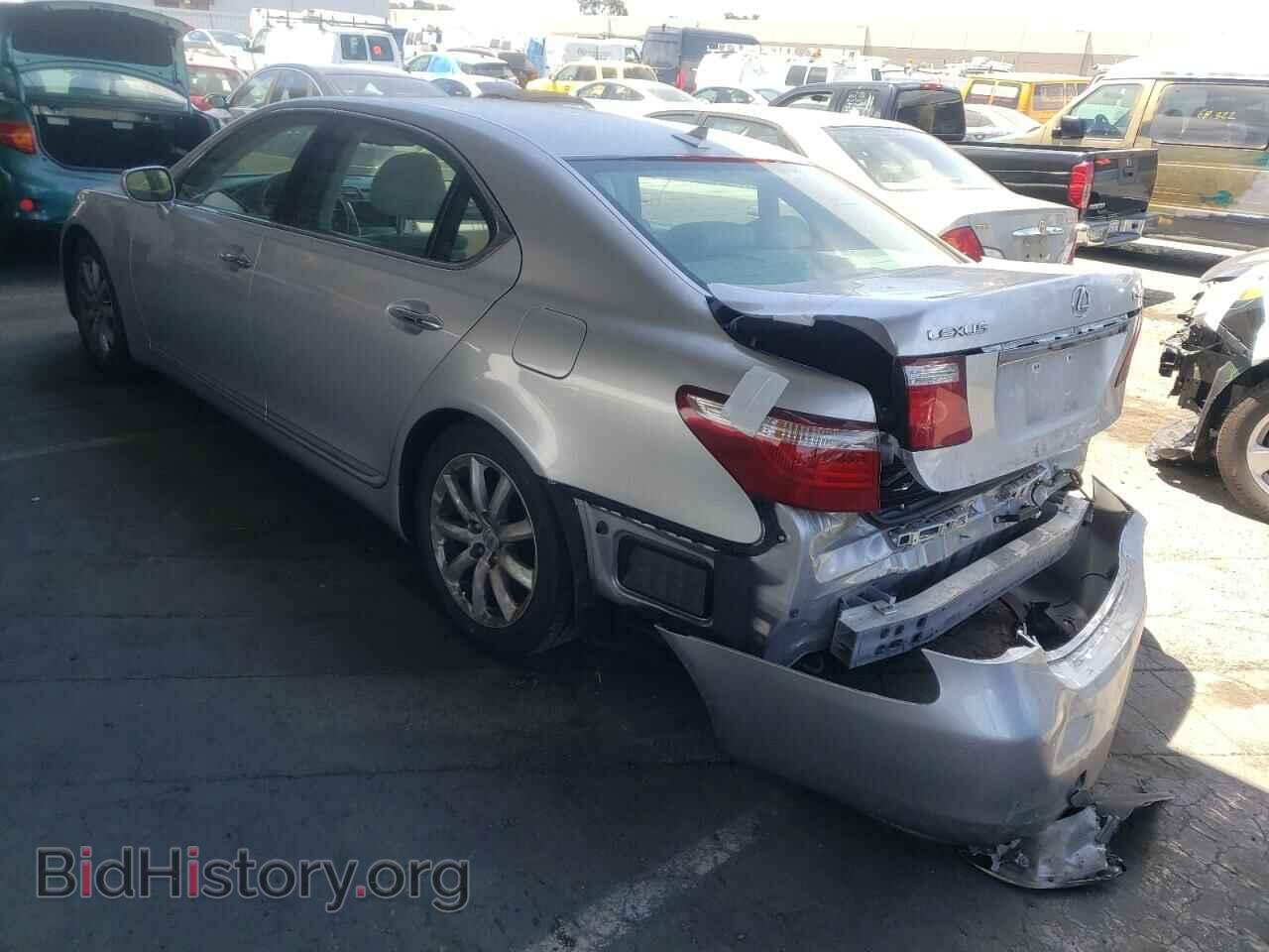 2007 LEXUS LS460 - VIN: JTHGL46F775013803 - Photo 3