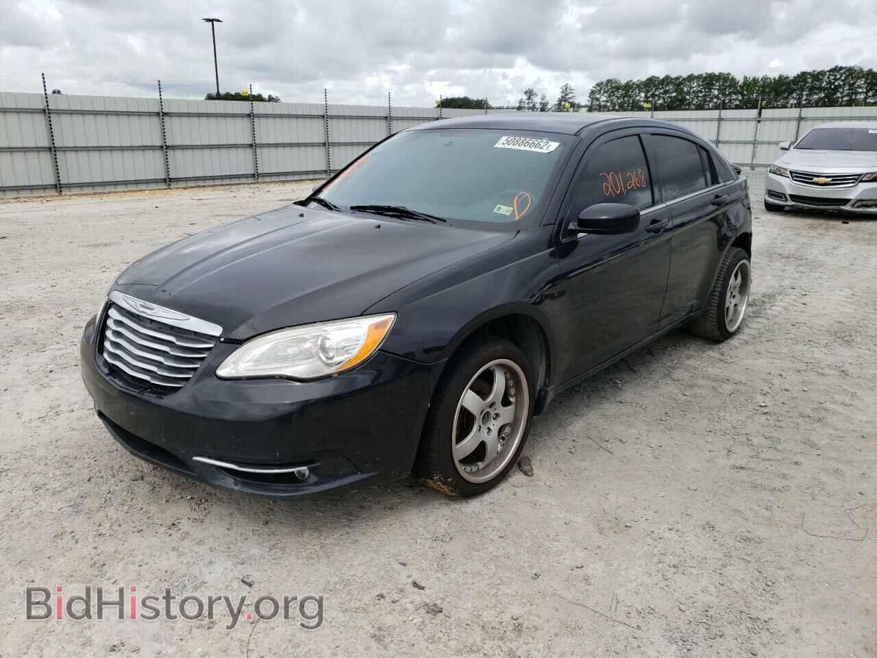 2012 CHRYSLER 200 - VIN: 1C3CCBAB3CN223094 - Фото 2