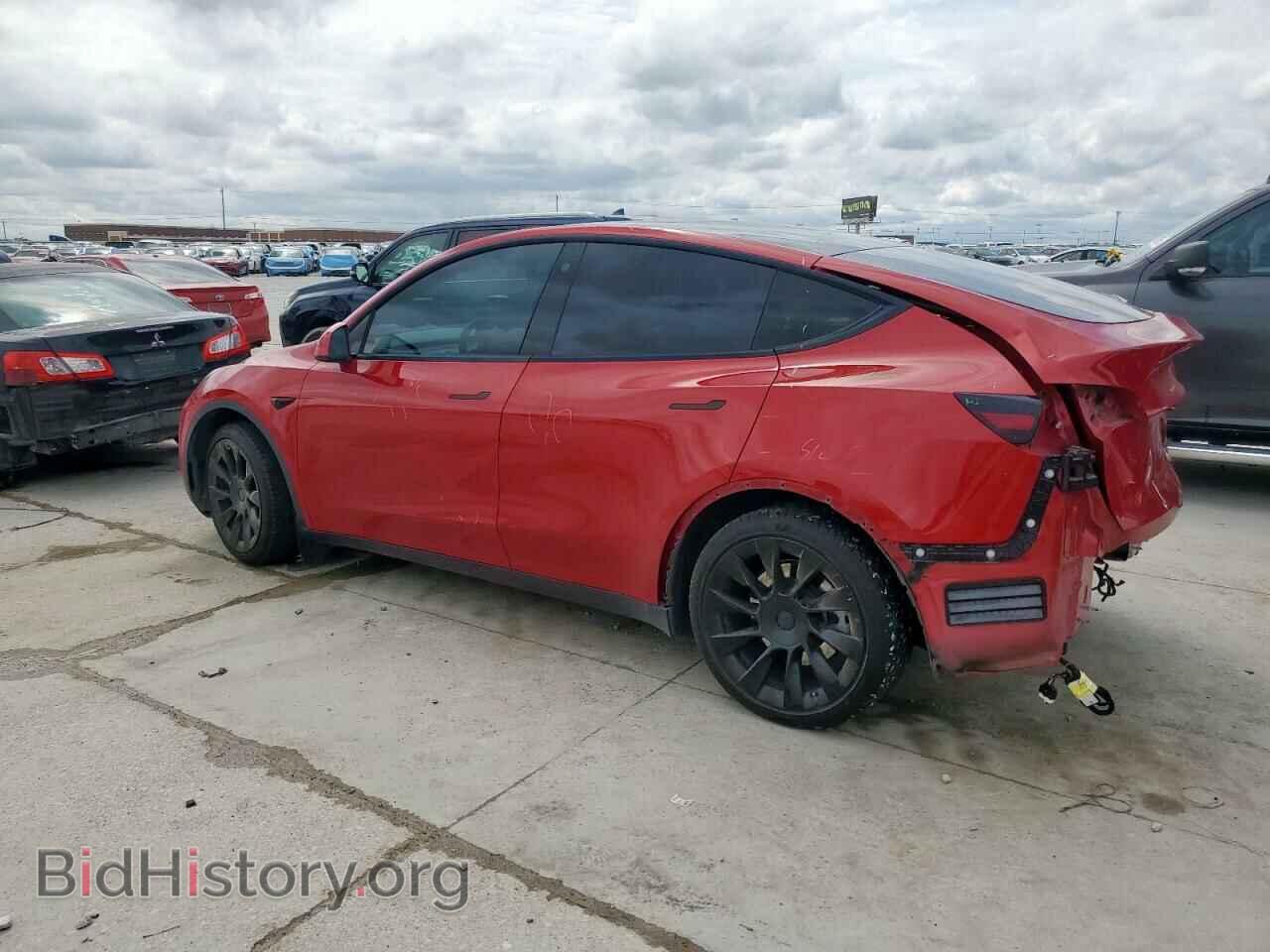 2021 TESLA MODEL Y - VIN: 5YJYGAEE4MF143596 - Фото 2