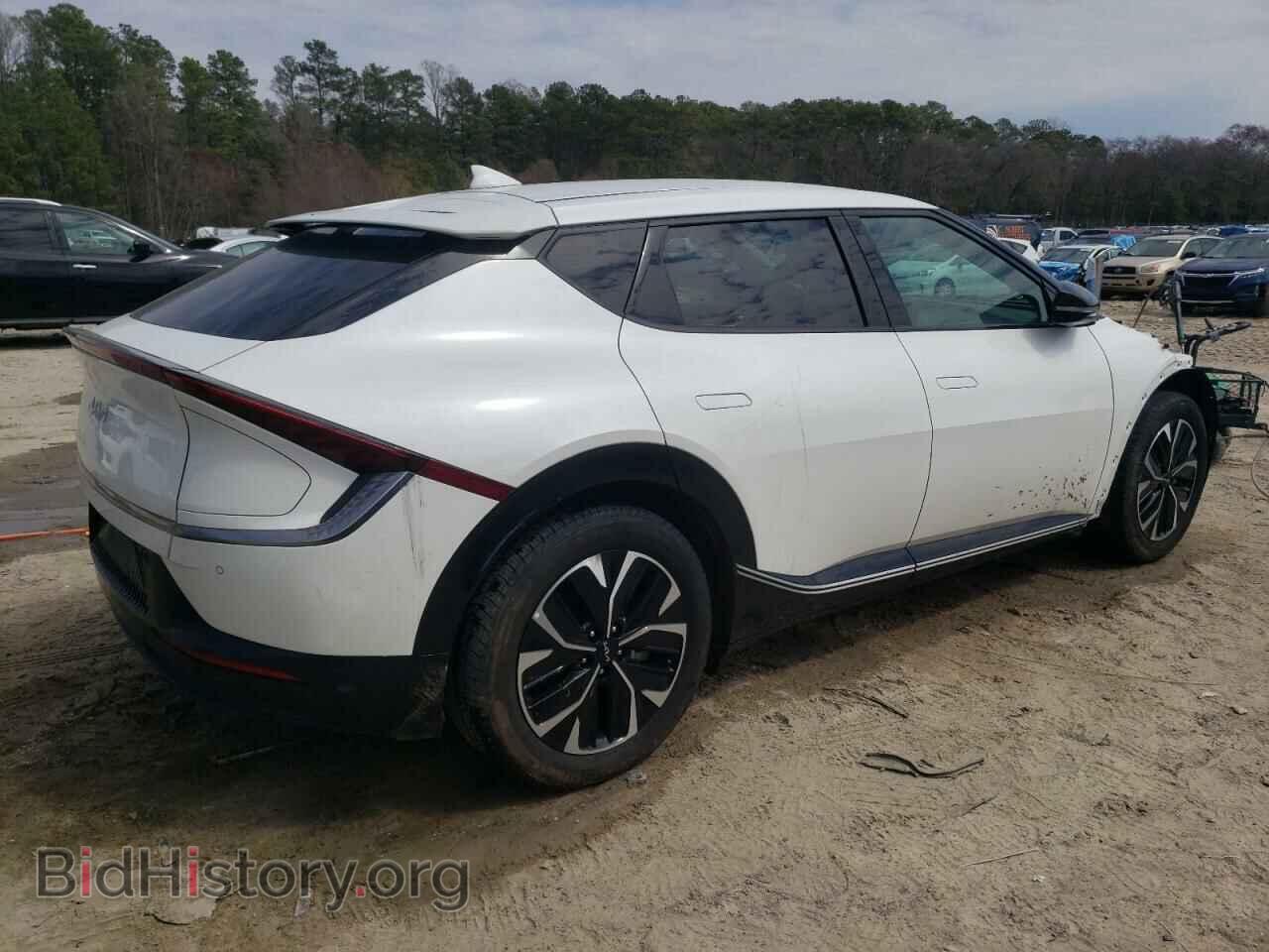 2024 KIA EV6 LIGHT - VIN: KNDC34LA0R5198532 - Фото 3