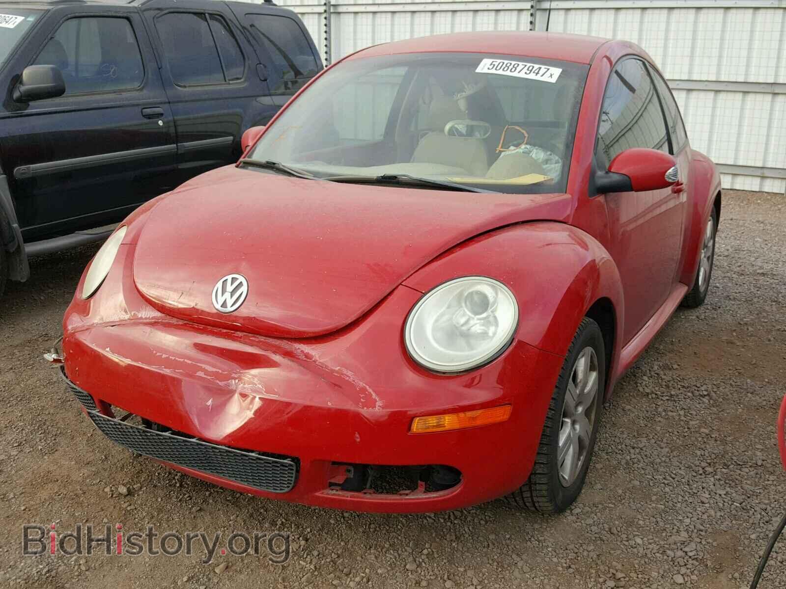 2007 VOLKSWAGEN BEETLE - VIN: 3VWPW31C97M517339 - Фото 2