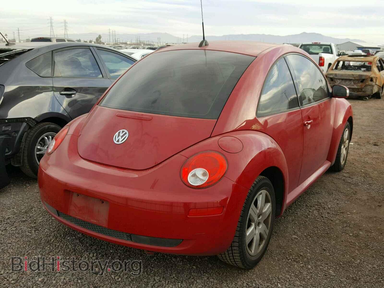 2007 VOLKSWAGEN BEETLE - VIN: 3VWPW31C97M517339 - Фото 4
