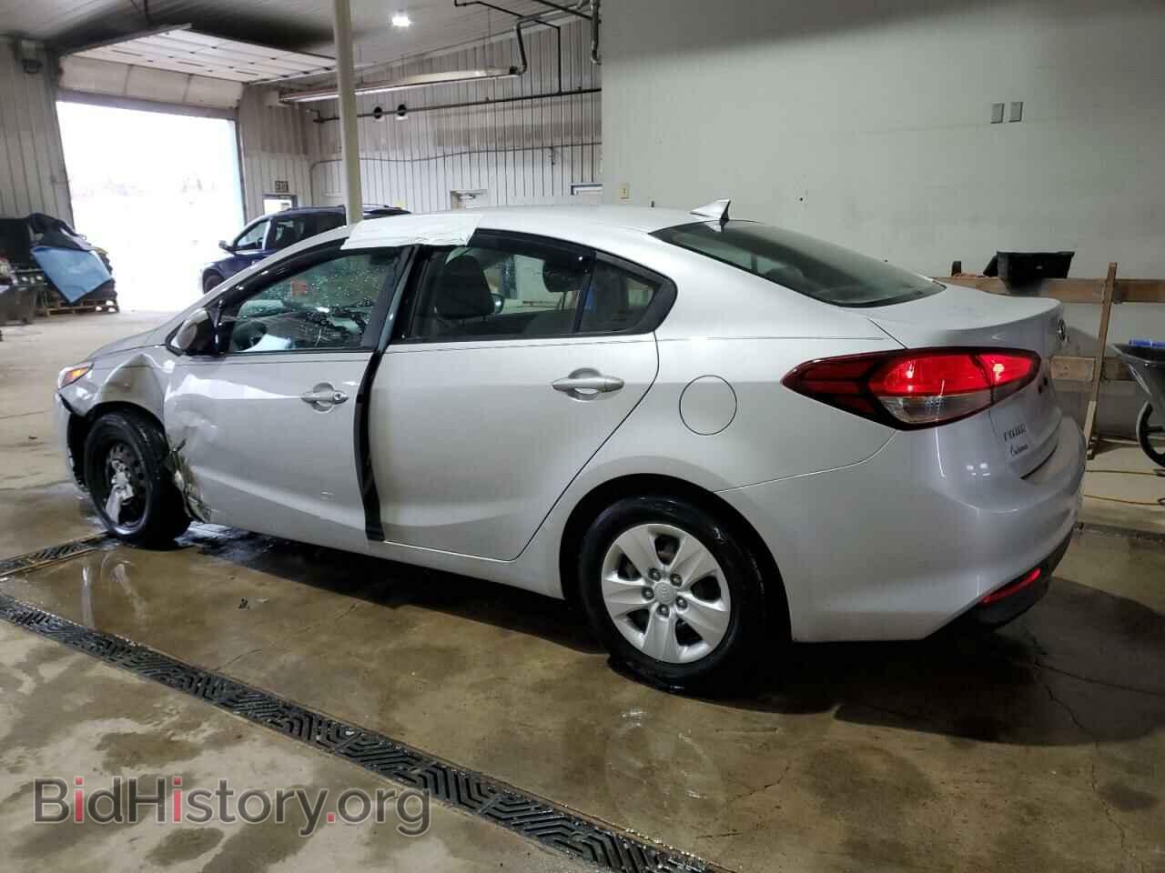 2017 KIA FORTE - VIN: 3KPFL4A78HE143897 - Фото 2