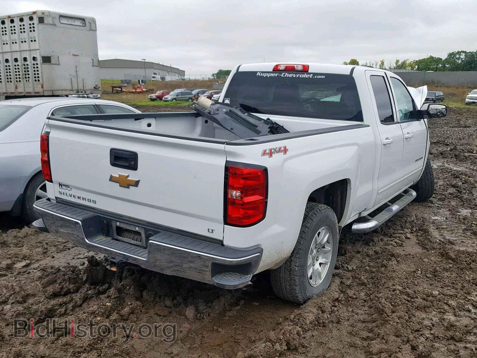 2017 CHEVROLET SILVERADO - VIN: 1GCVKREC9HZ167391 - Фото 4