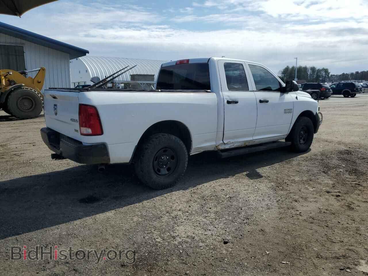 2016 RAM 1500 - VIN: 1C6RR7FG2GS172952 - Фото 3