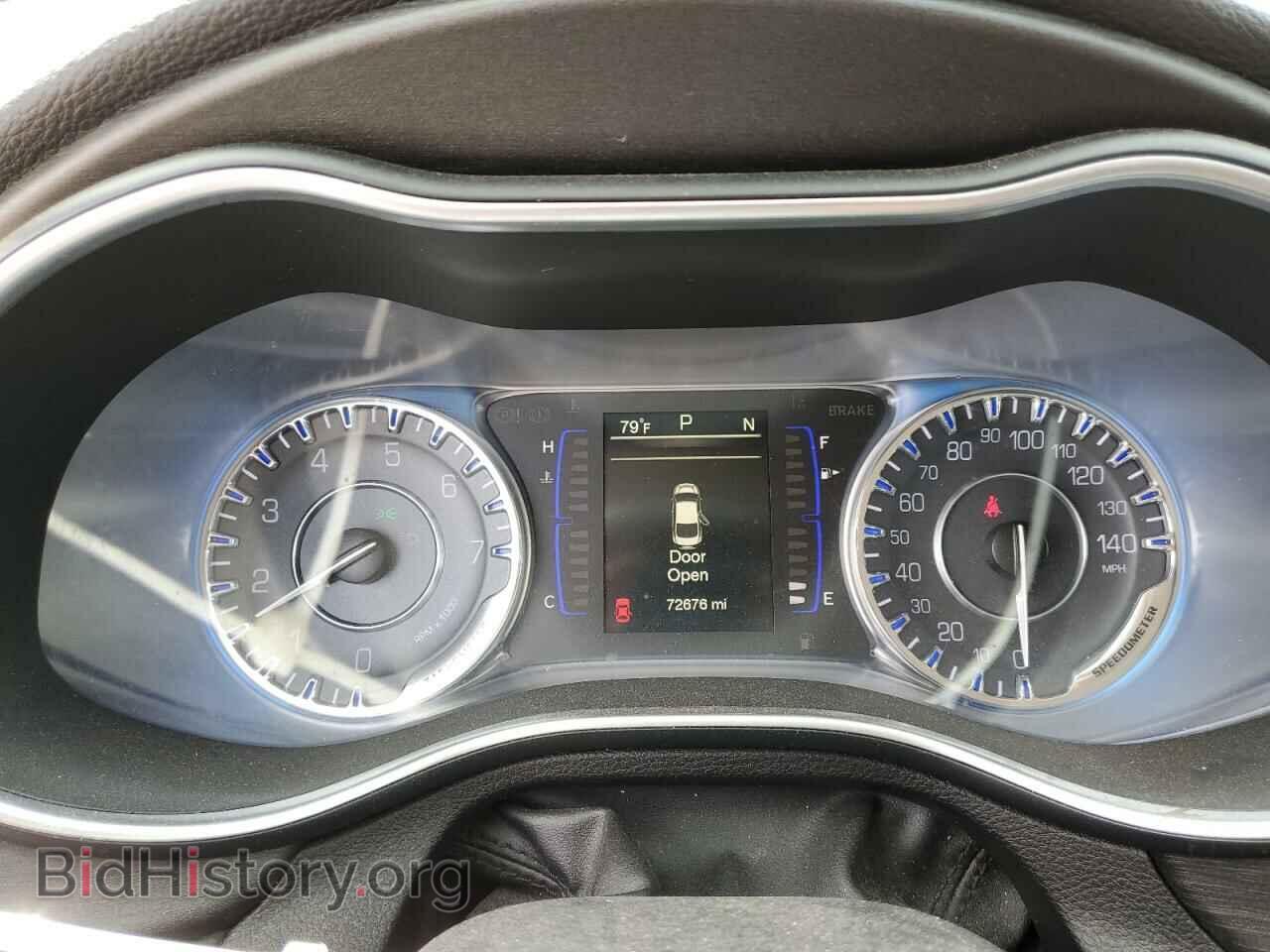 2016 CHRYSLER 200 - VIN: 1C3CCCAB9GN178755 - Фото 9