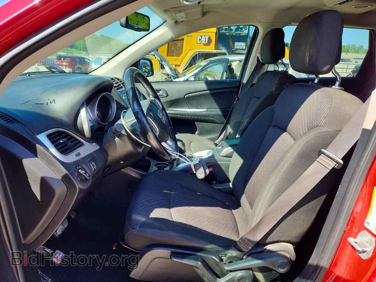 2019 Dodge JOURNEY (VIN 3C4PDCBB3KT784344) — photo 7 of 16