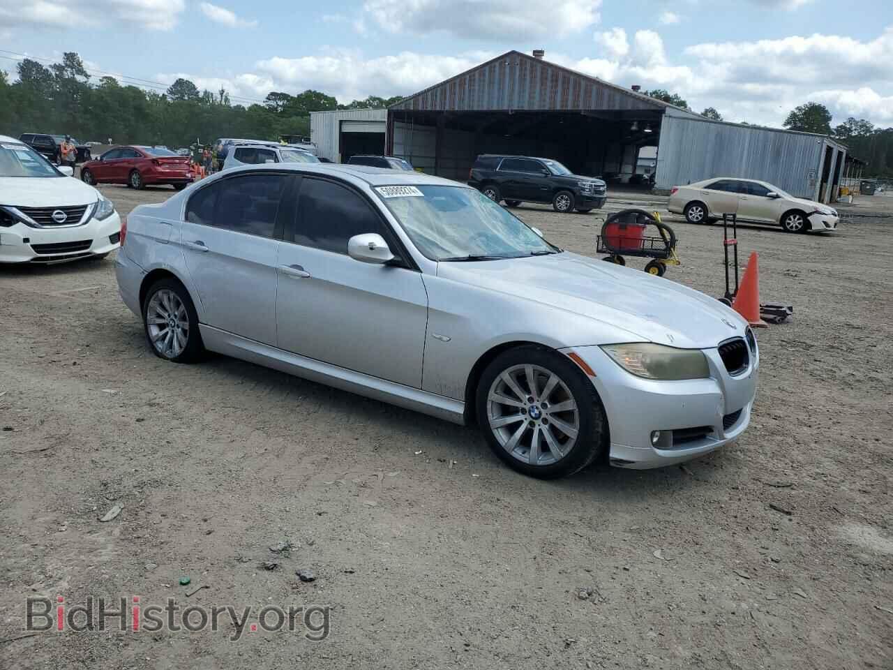2011 BMW 3 SERIES - VIN: WBAPH7G54BNN02529 - Фото 4