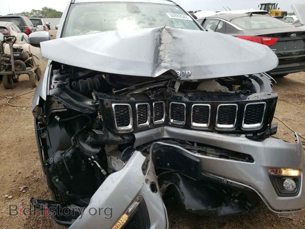 2018 JEEP COMPASS - VIN: 3C4NJDBB4JT199485 - Фото 9