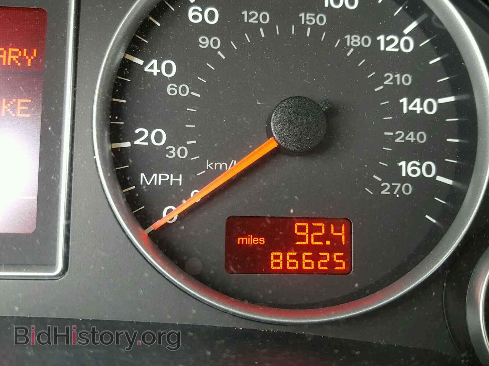 2008 AUDI A4 - VIN: WAUDF78E08A100210 - Фото 8