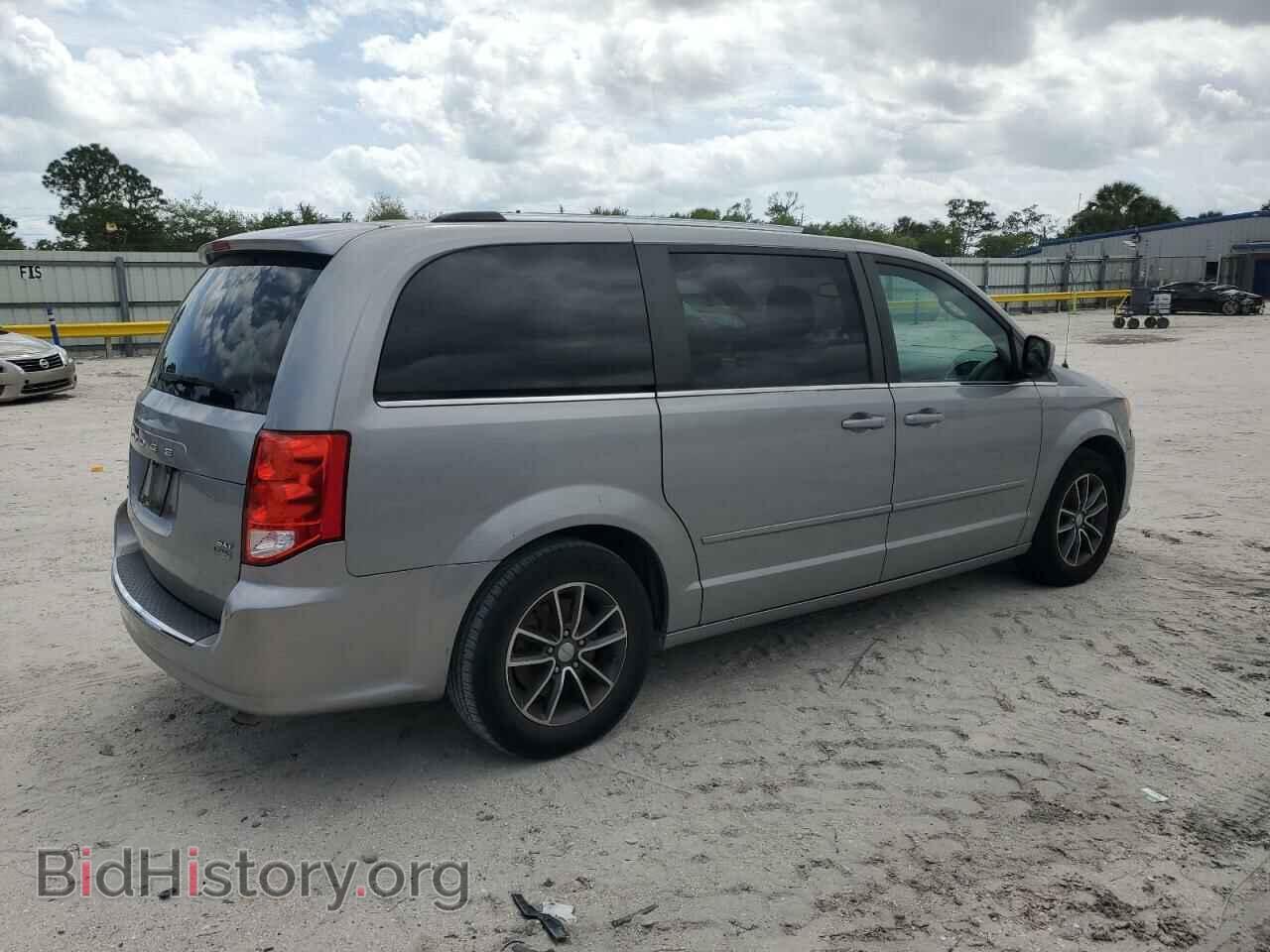 2017 DODGE CARAVAN - VIN: 2C4RDGCG9HR574286 - Фото 3
