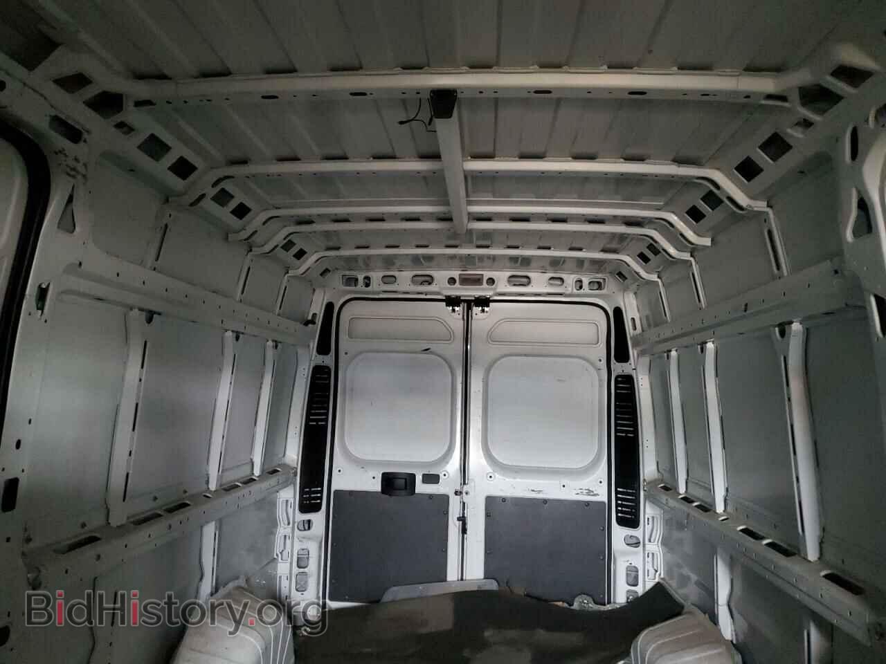 2020 RAM All Models - VIN: 3C6URVJG3LE130745 - Фото 10