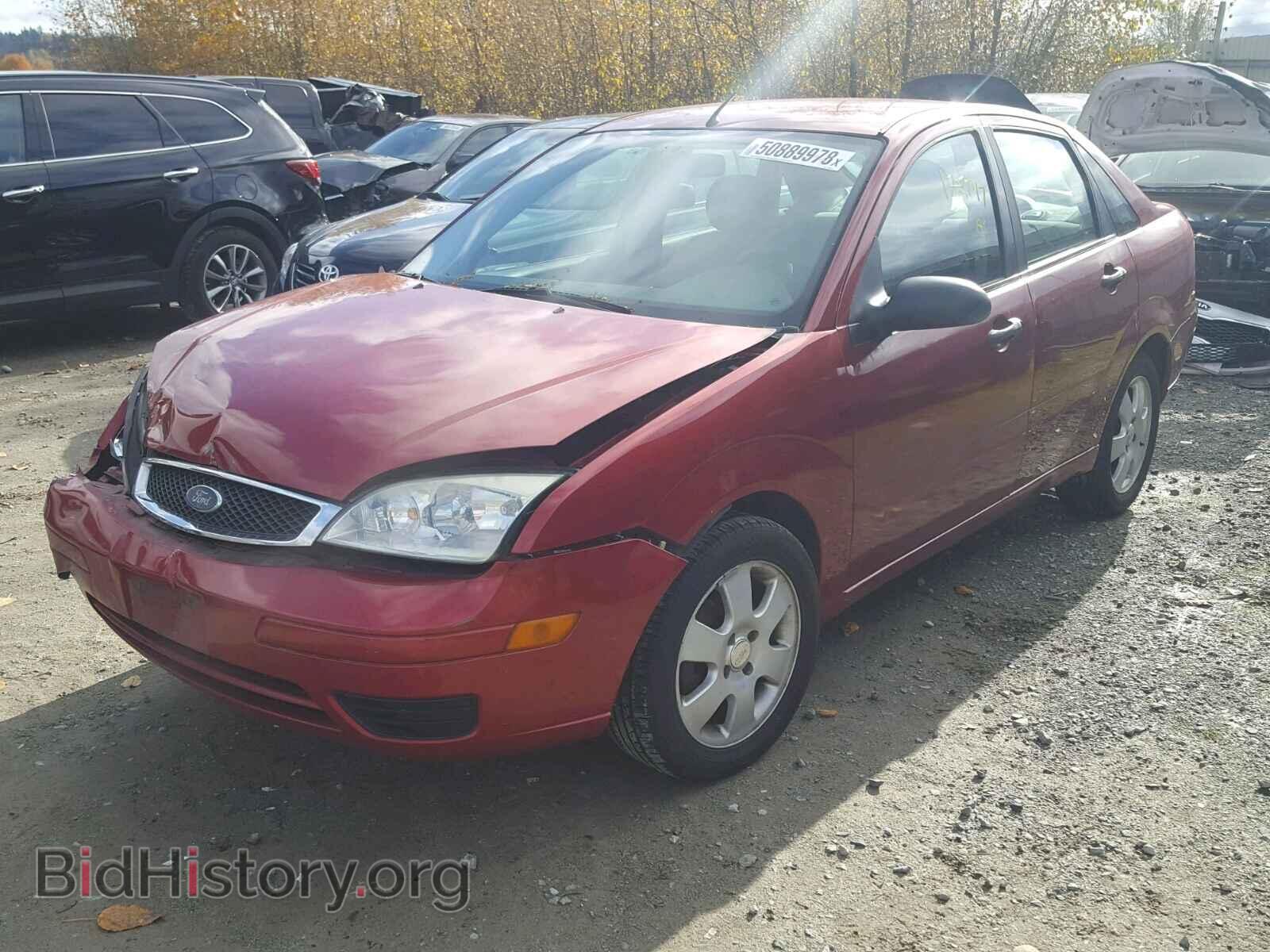 2005 FORD FOCUS - VIN: 1FAFP34N95W154651 - Фото 2