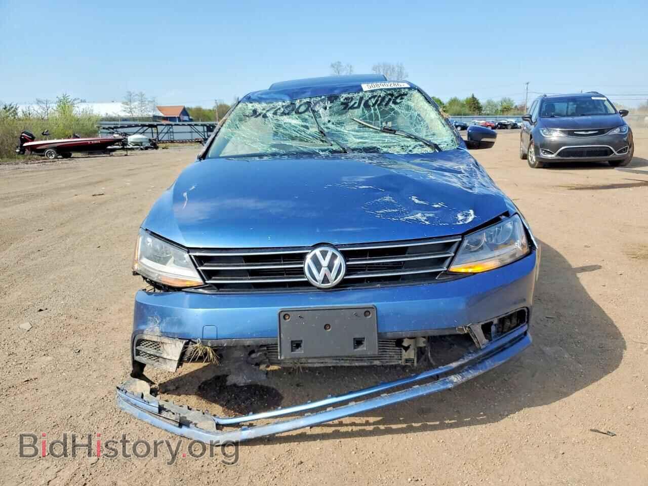 2017 VOLKSWAGEN JETTA - VIN: 3VWDB7AJ7HM297981 - Photo 5