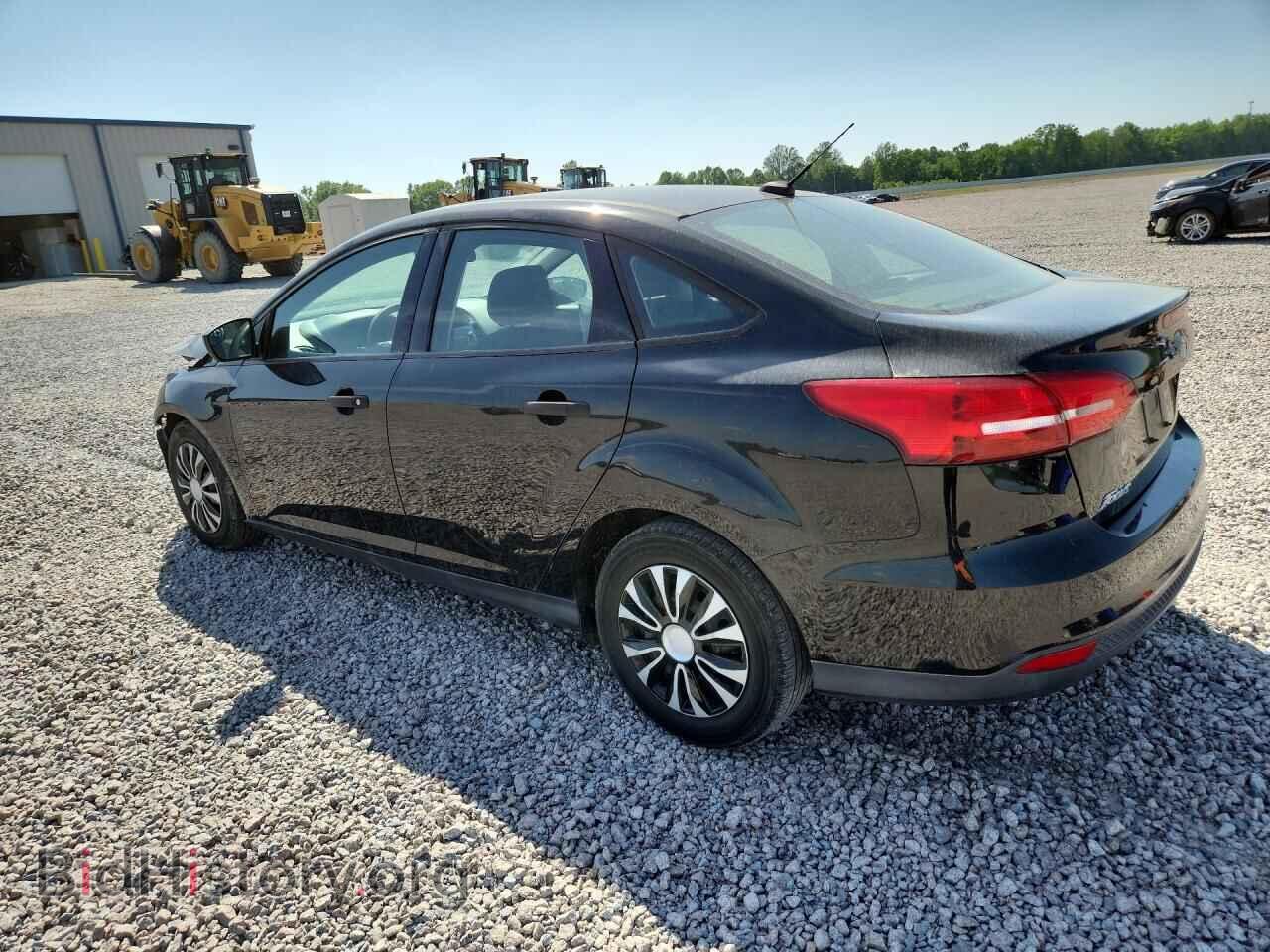 2018 FORD FOCUS - VIN: 1FADP3E24JL202404 - Фото 2