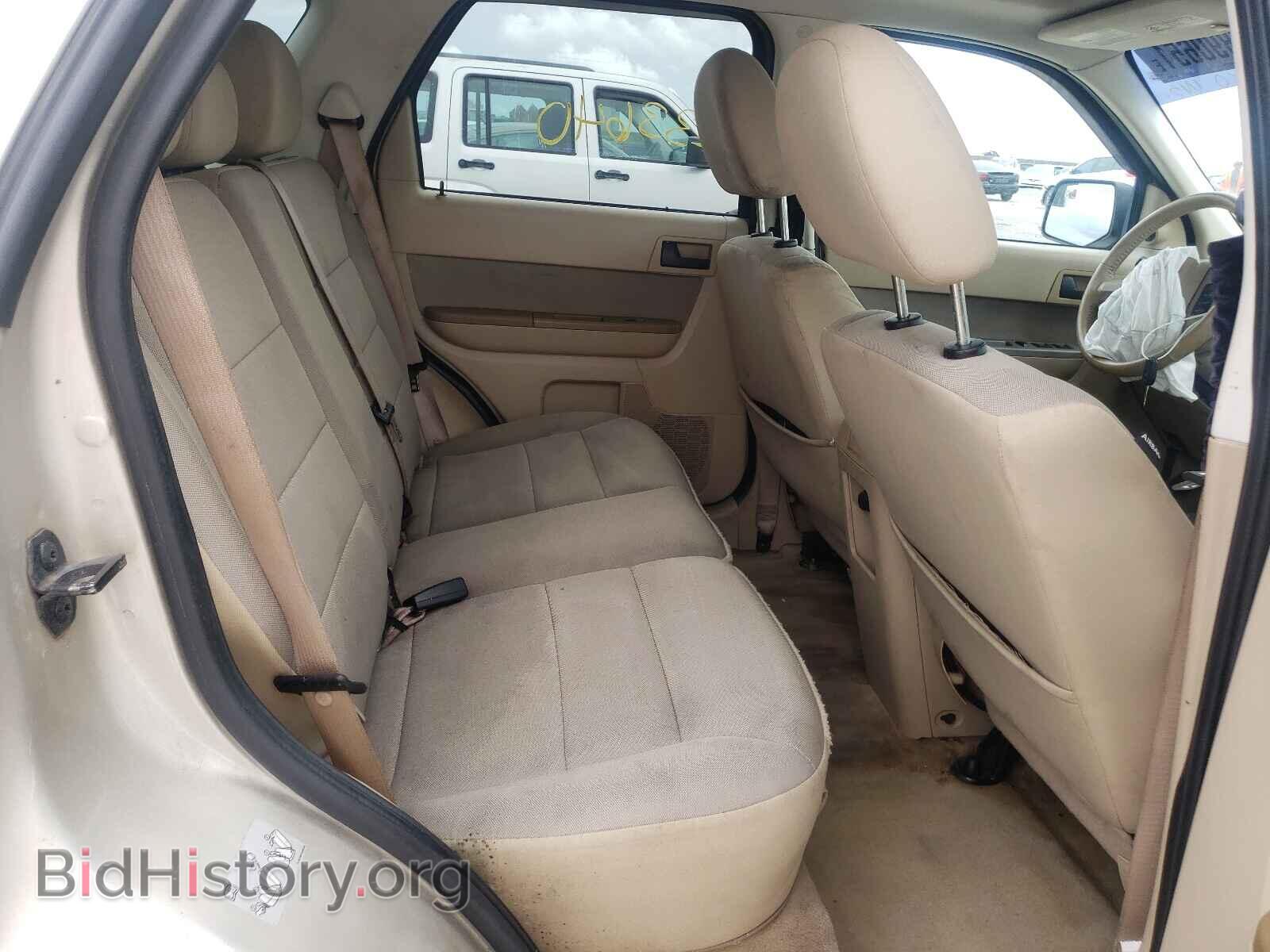 2011 FORD ESCAPE - VIN: 1FMCU0D71BKA85961 - Фото 6