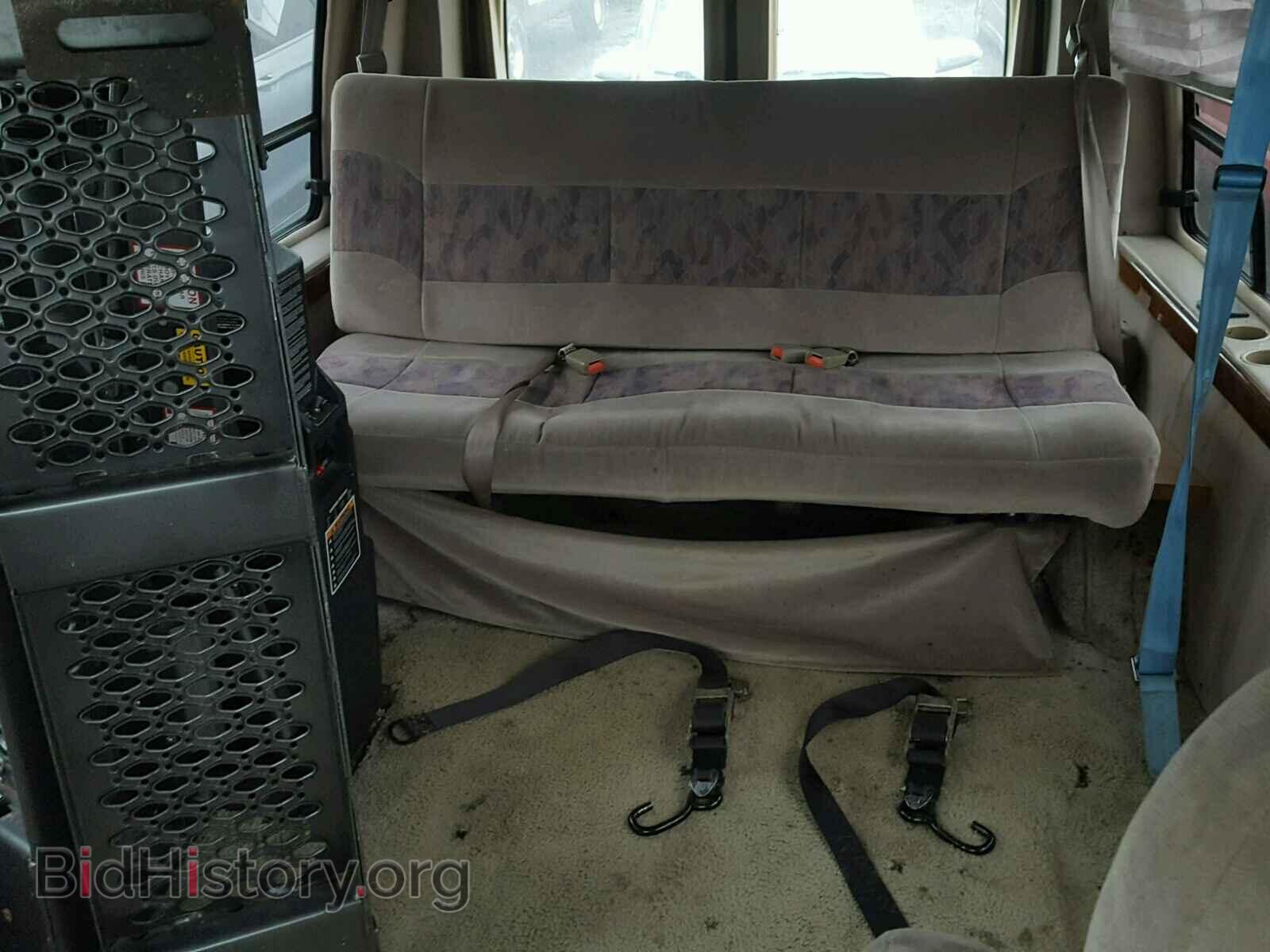 2000 FORD ECONOLINE - VIN: 1FDRE1420YHB79501 - Фото 9