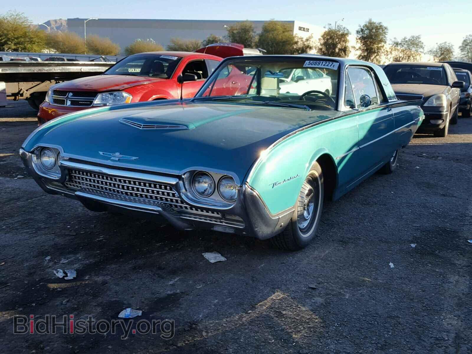 1962 FORD TBIRD - VIN: 2Y83Z176695 - Фото 2