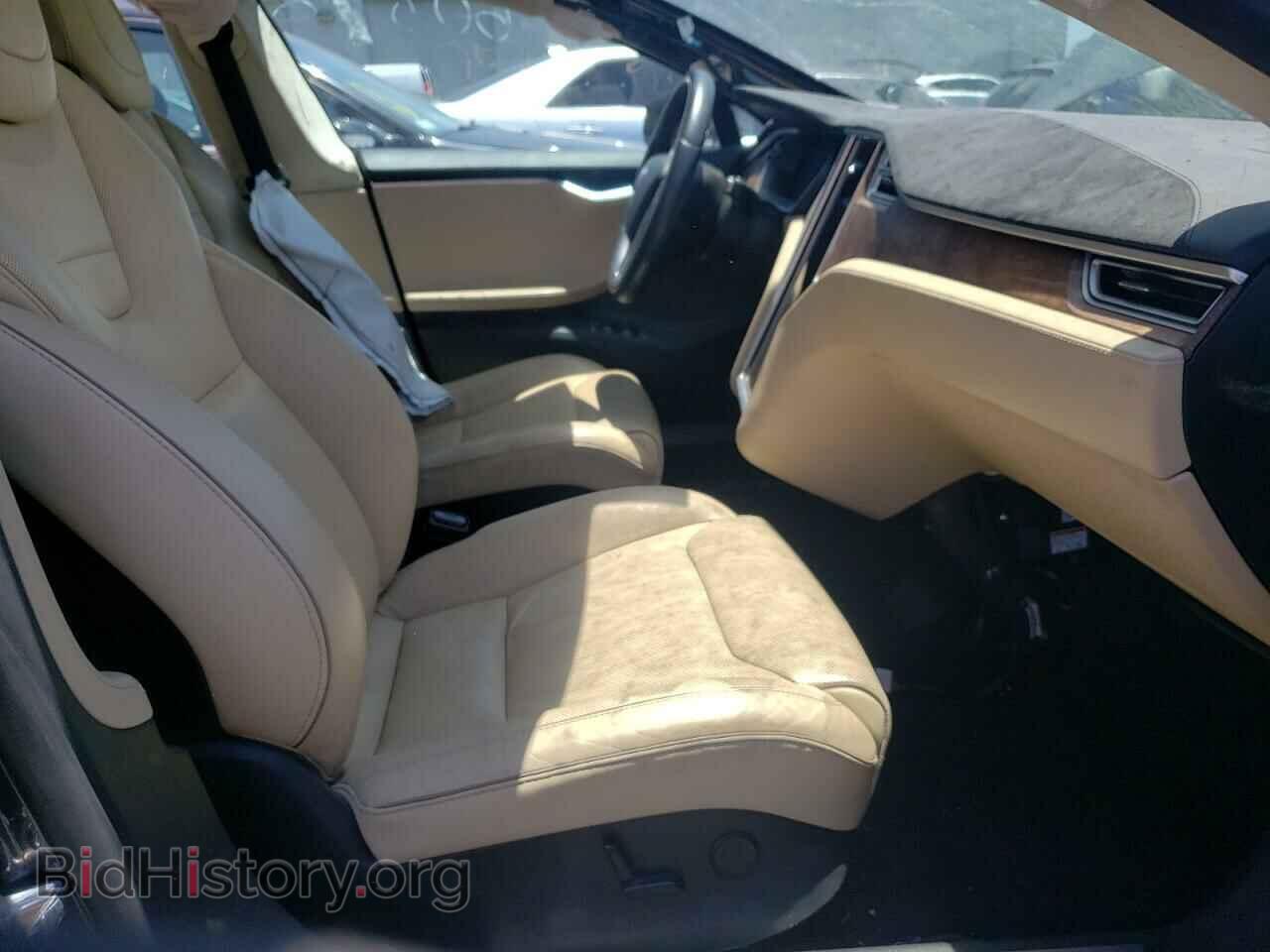 2016 TESLA MODEL S - VIN: 5YJSA1E43GF171764 - Фото 5
