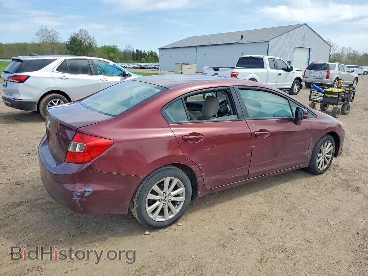 2012 HONDA CIVIC - VIN: 2HGFB2F8XCH541555 - Фото 3