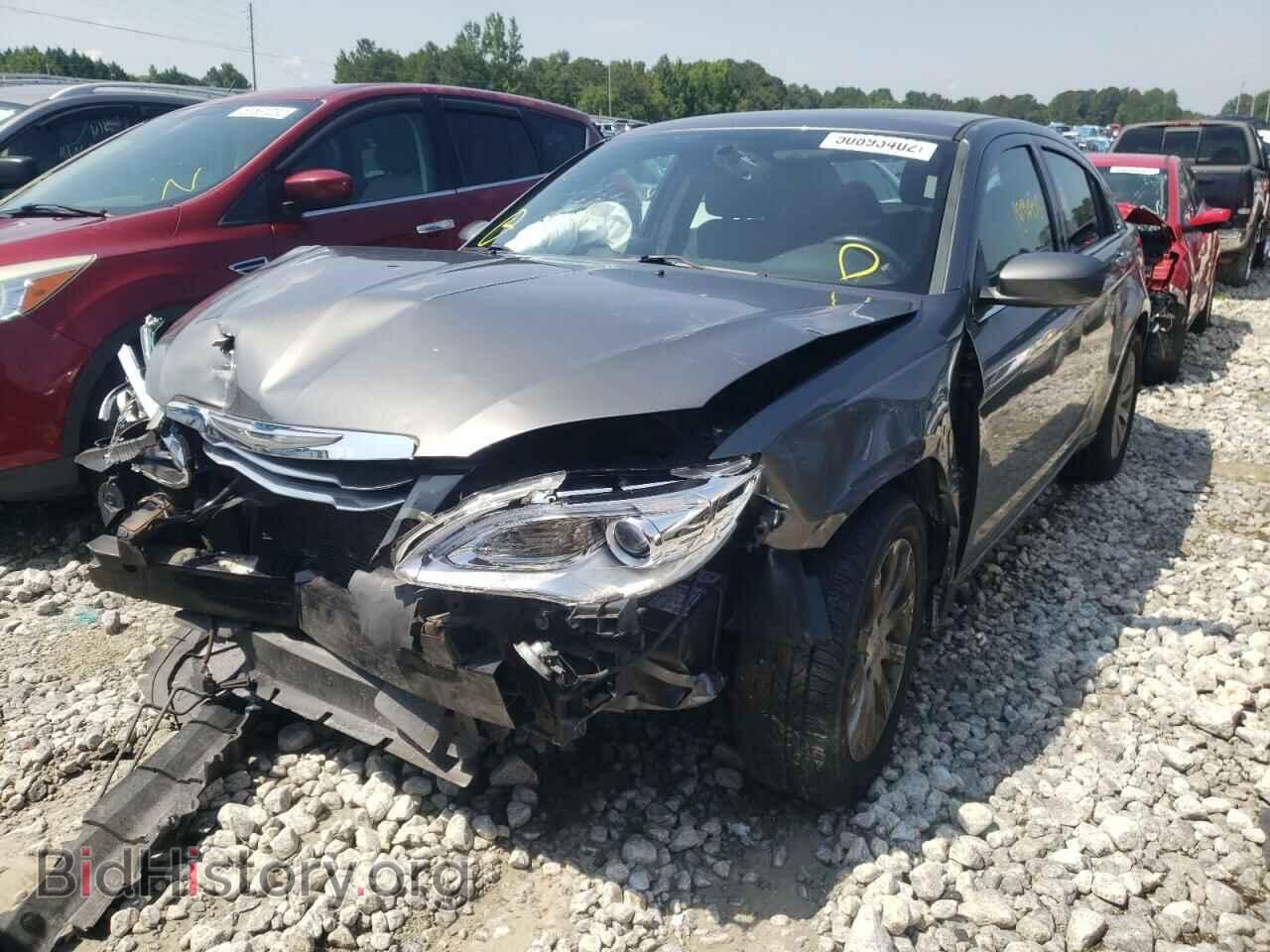 2012 CHRYSLER 200 - VIN: 1C3CCBBB3CN331116 - Фото 2