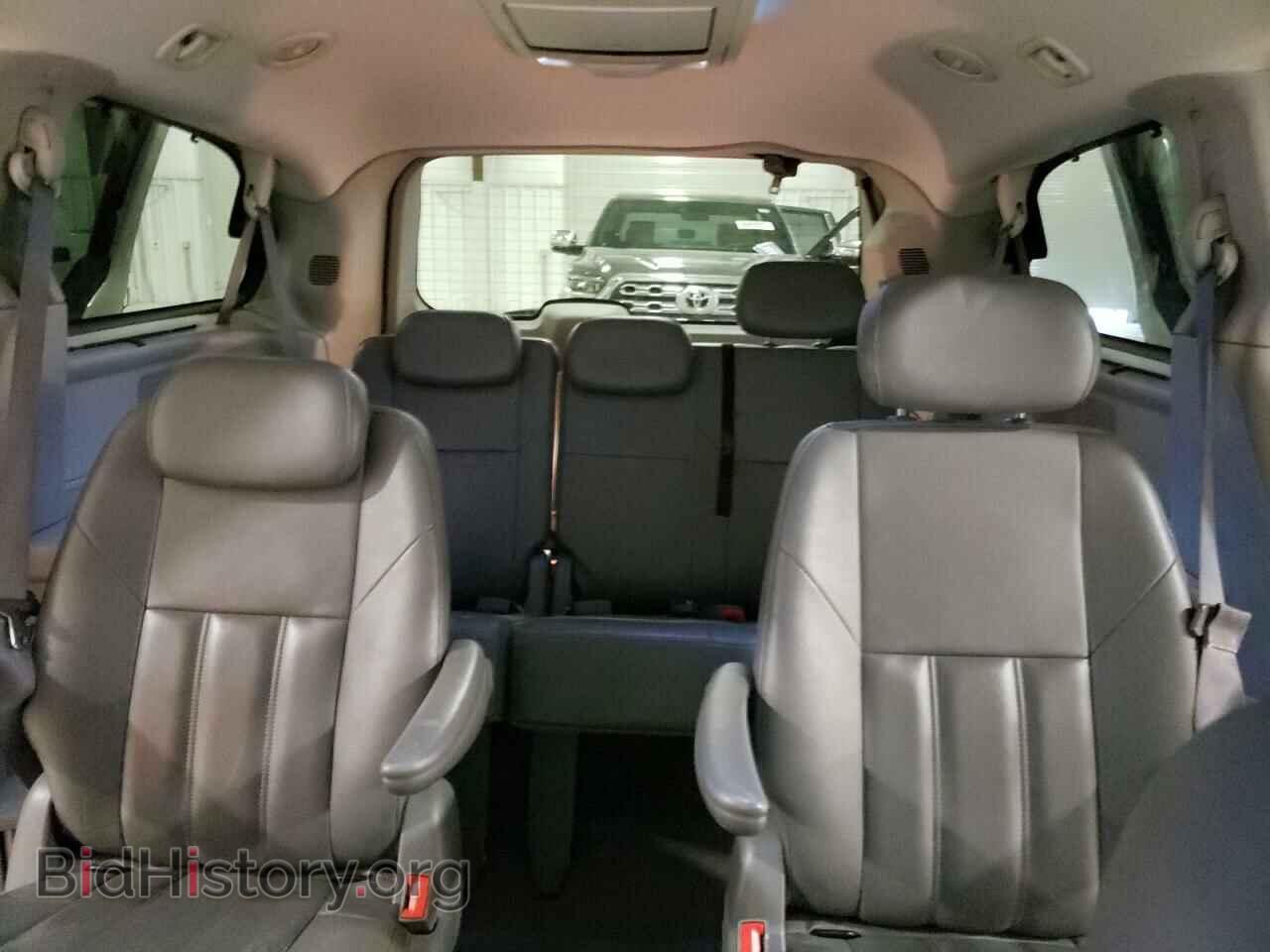 2008 CHRYSLER MINIVAN - VIN: 2A8HR54P98R709890 - Фото 10