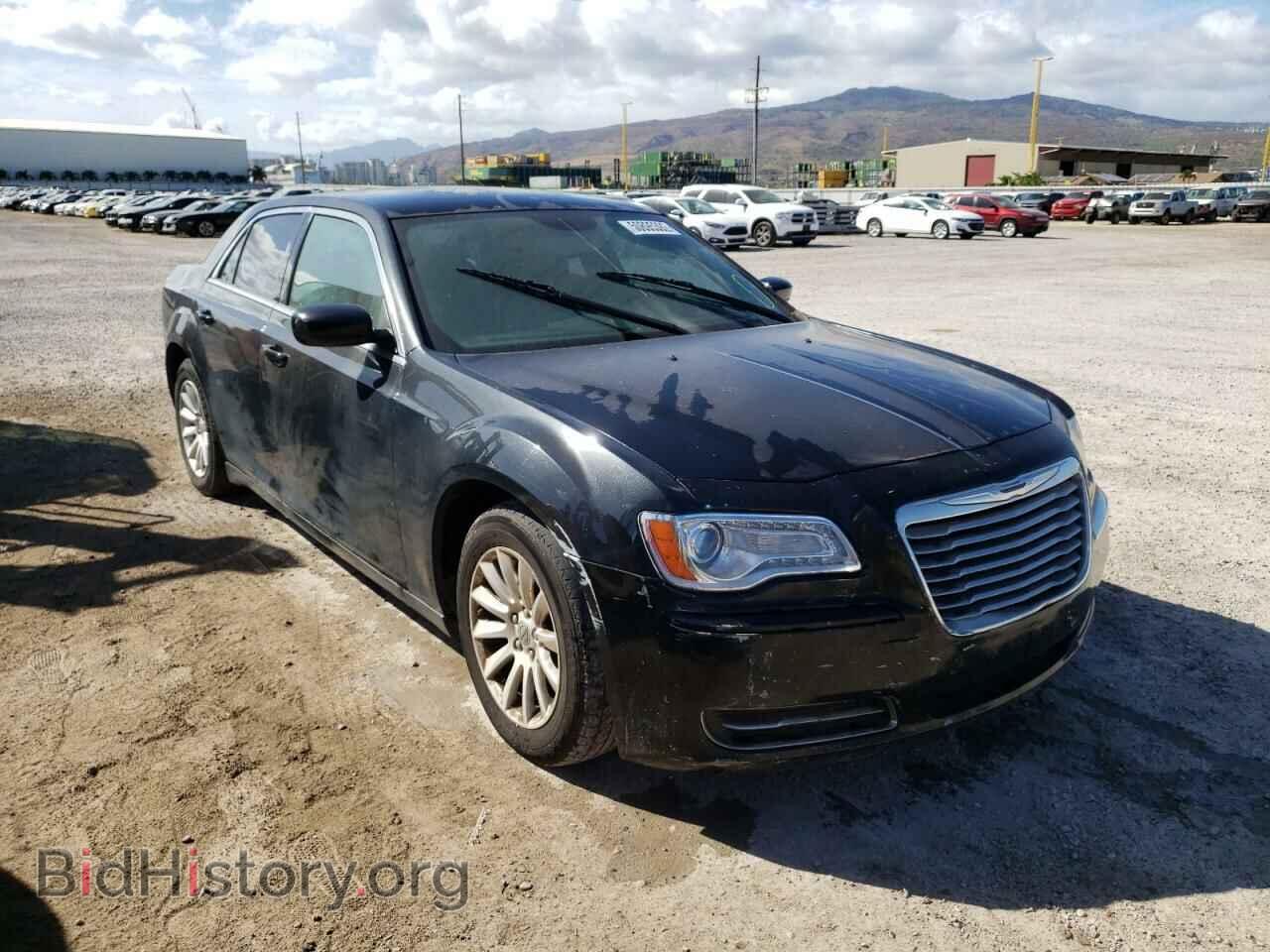 Фотография 2C3CCAAG5DH600444 - CHRYSLER 300 2013