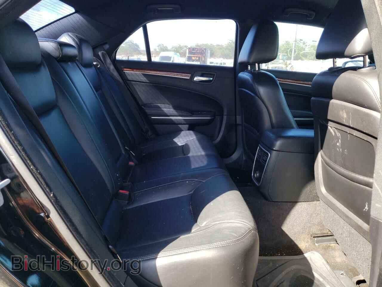 2013 CHRYSLER 300 - VIN: 2C3CCAAG5DH600444 - Фото 6
