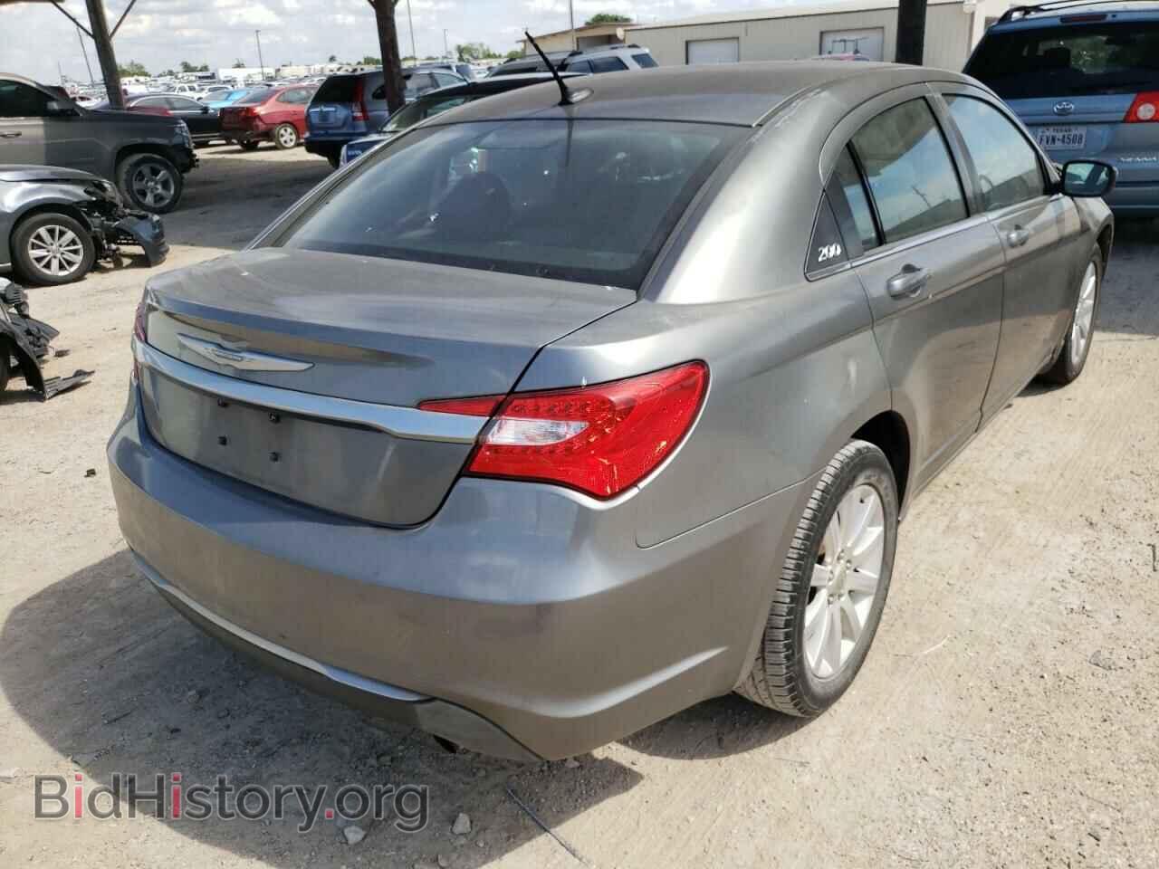 2013 CHRYSLER 200 - VIN: 1C3CCBBB2DN695285 - Фото 4