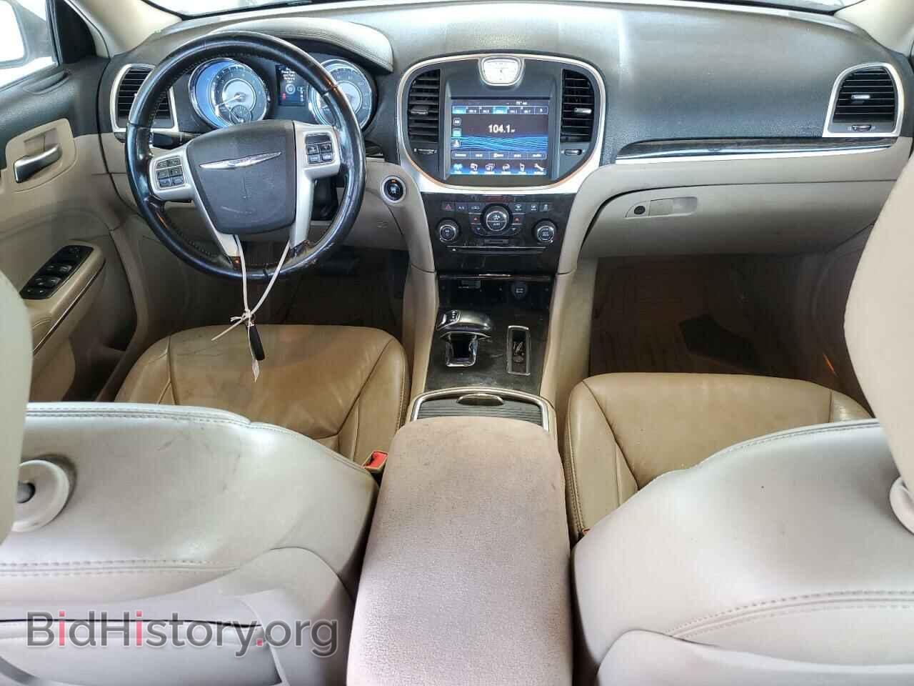 2013 CHRYSLER 300 - VIN: 2C3CCAAG4DH697538 - Фото 8