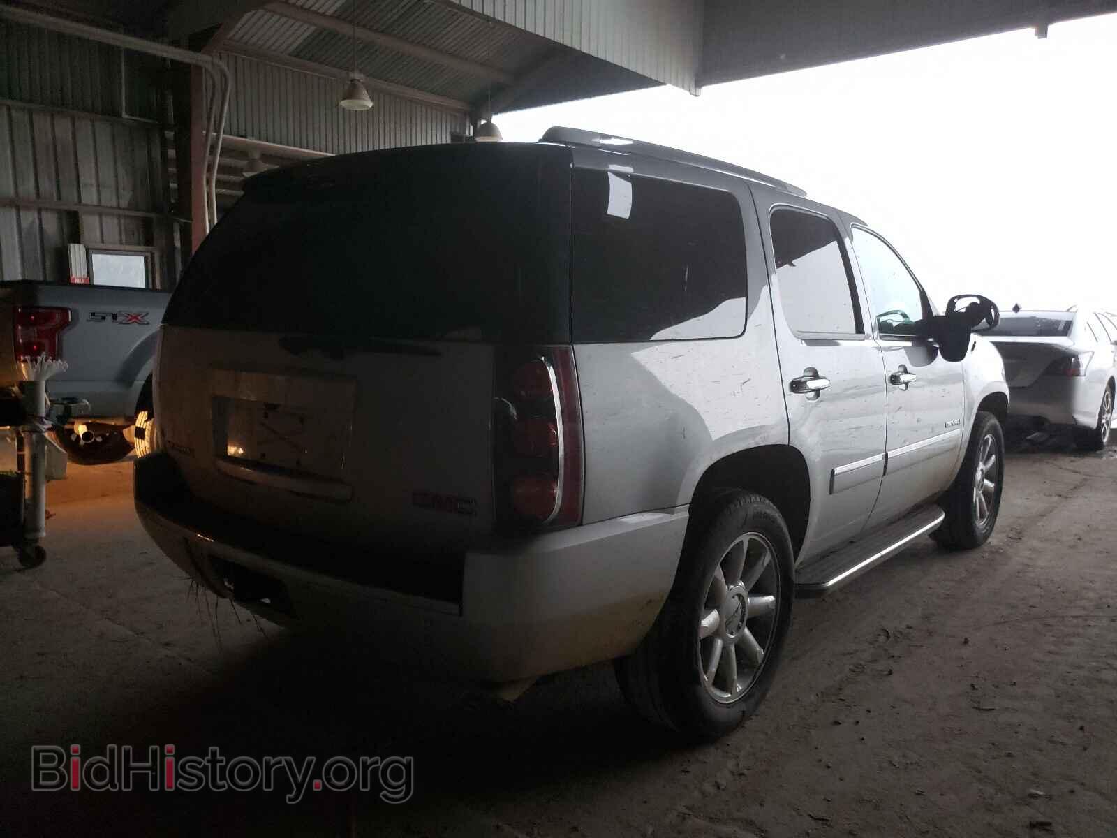 2013 GMC YUKON - VIN: 1GKS1EEF2DR227888 - Фото 4