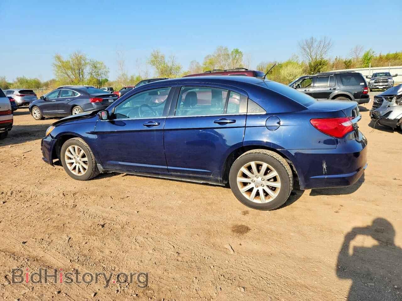 2014 CHRYSLER 200 - VIN: 1C3CCBBB2EN128494 - Фото 2