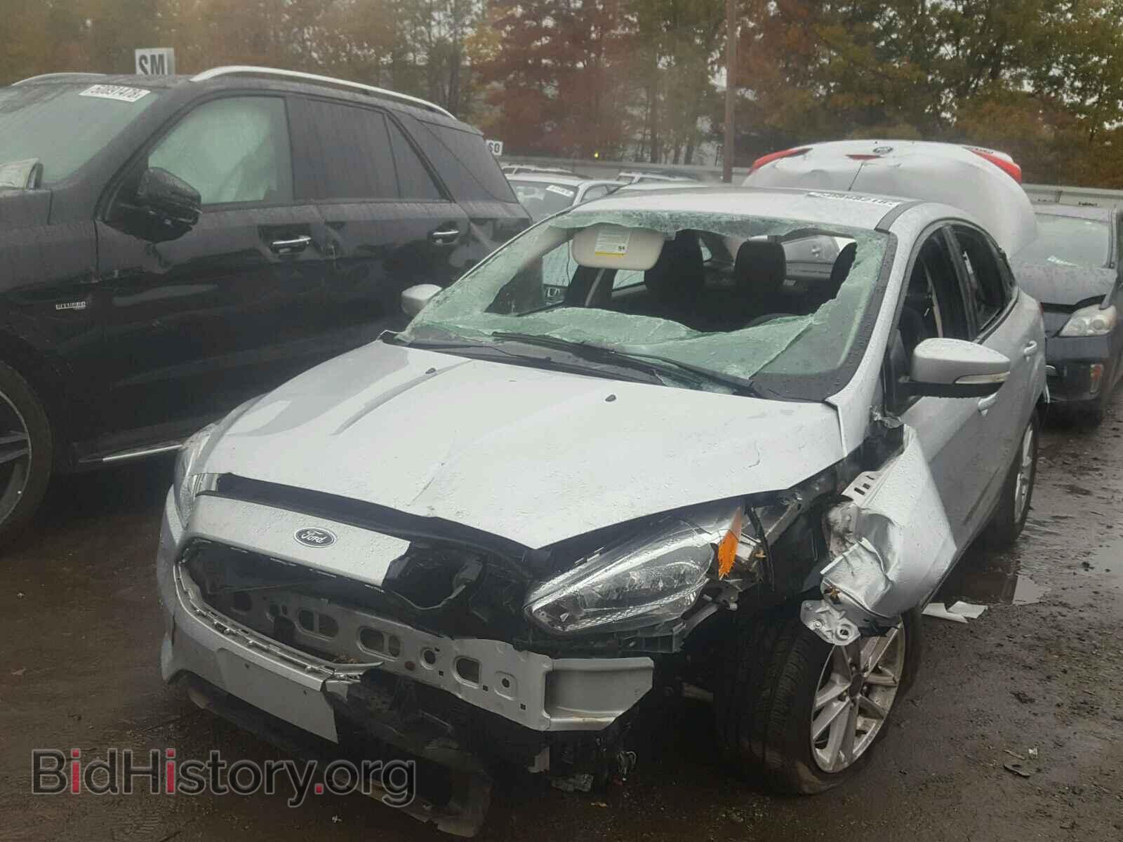 2015 FORD FOCUS - VIN: 1FADP3F26FL205228 - Photo 2