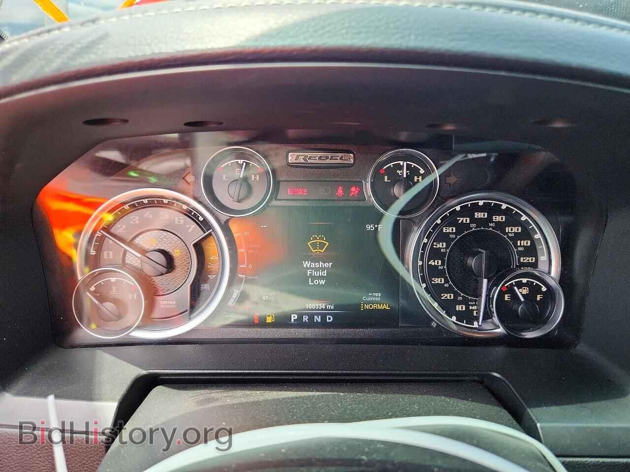 2018 RAM 1500 - VIN: 1C6RR6YT3JS112562 - Фото 9