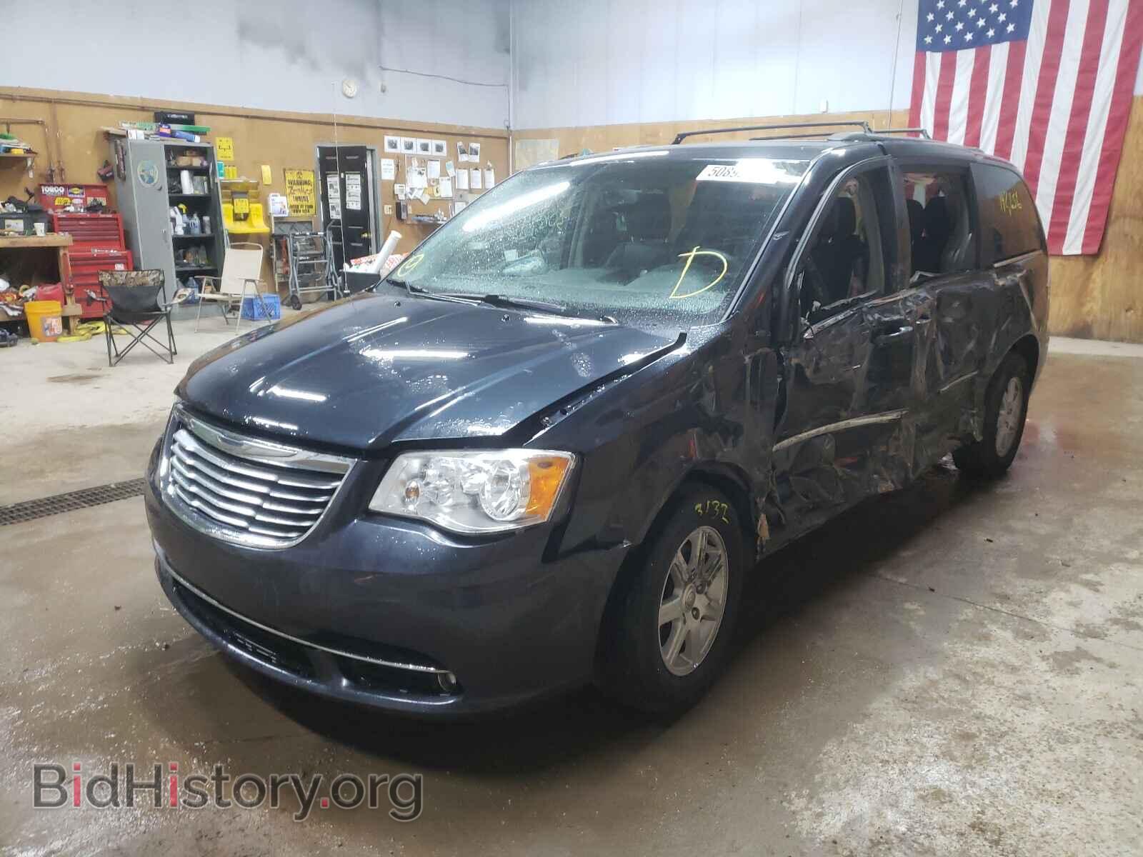 2013 CHRYSLER MINIVAN - VIN: 2C4RC1BG8DR629743 - Фото 2