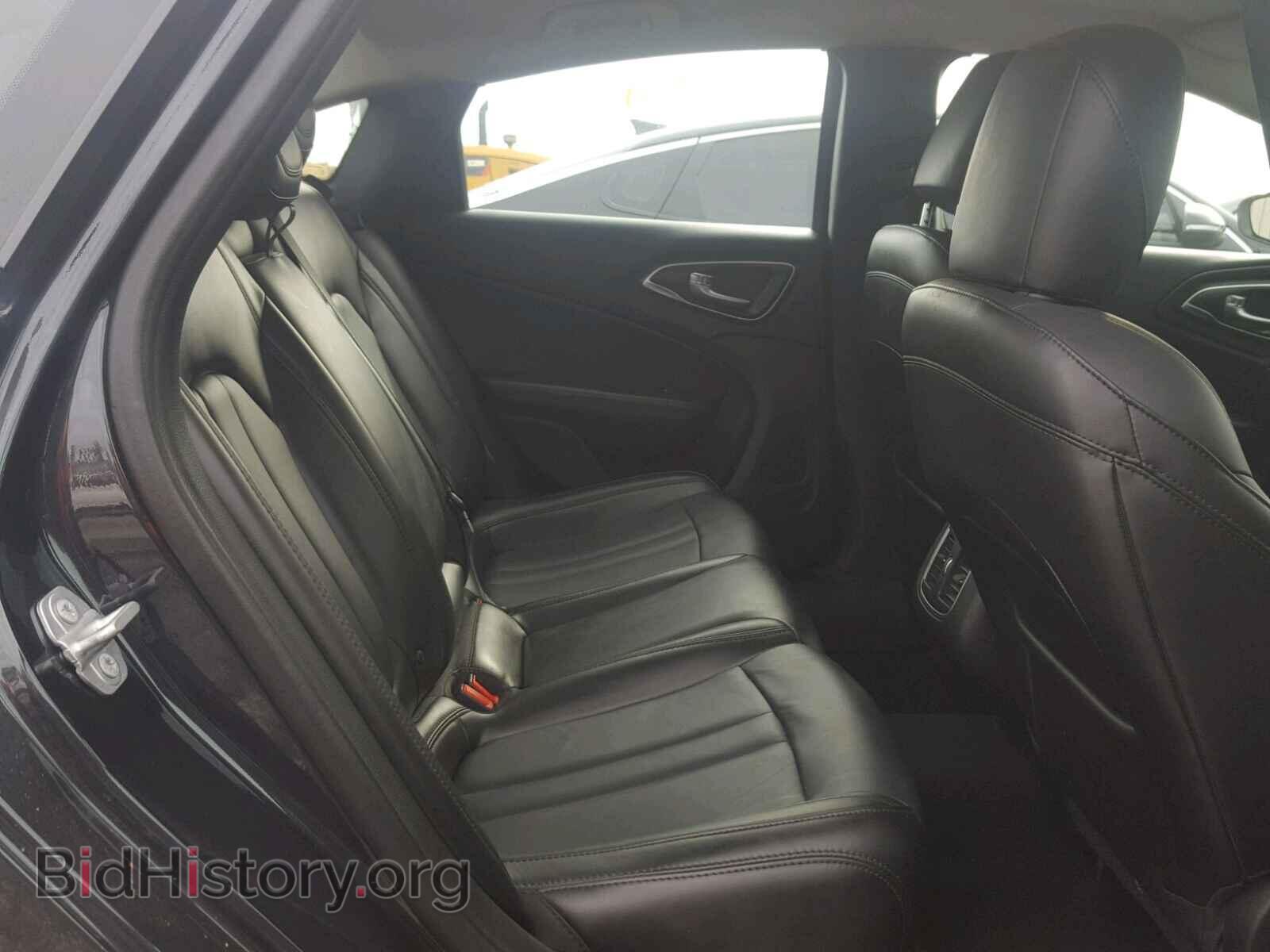 2016 CHRYSLER 200 - VIN: 1C3CCCAB1GN192391 - Фото 6