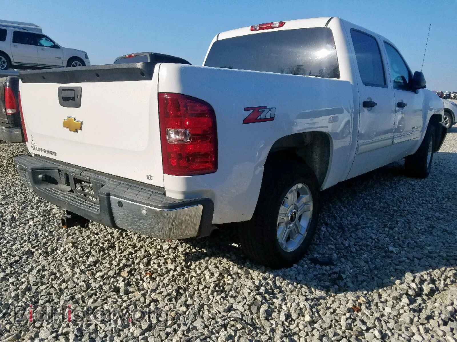 2013 CHEVROLET SILVERADO - VIN: 3GCPCSE05DG152903 - Фото 4