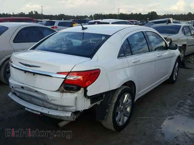 2013 CHRYSLER 200 - VIN: 1C3CCBAB8DN647971 - Фото 4