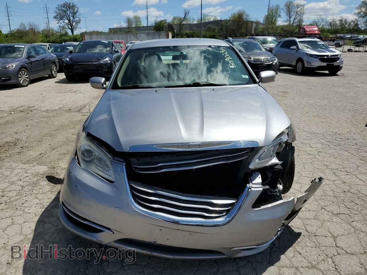 2013 CHRYSLER 200 - VIN: 1C3CCBAB7DN698832 - Фото 5
