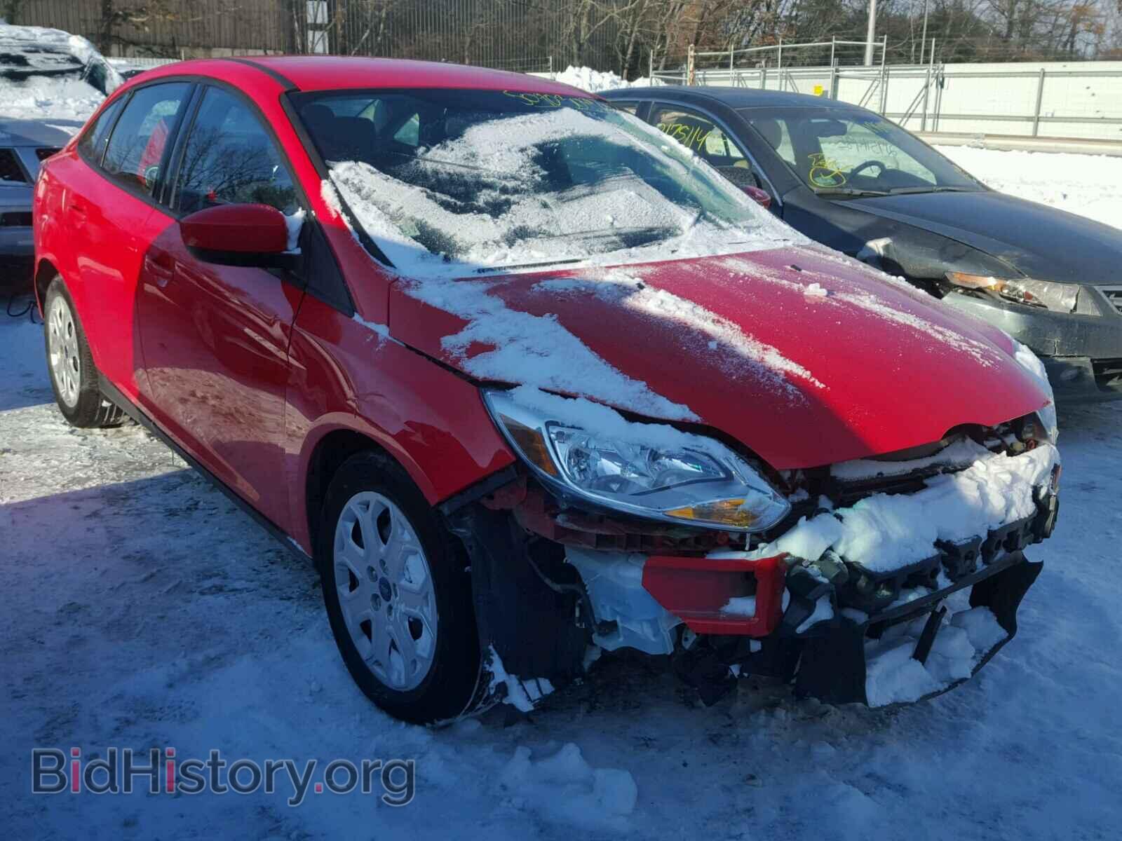 Photo 1FAHP3F24CL168564 - FORD FOCUS 2012