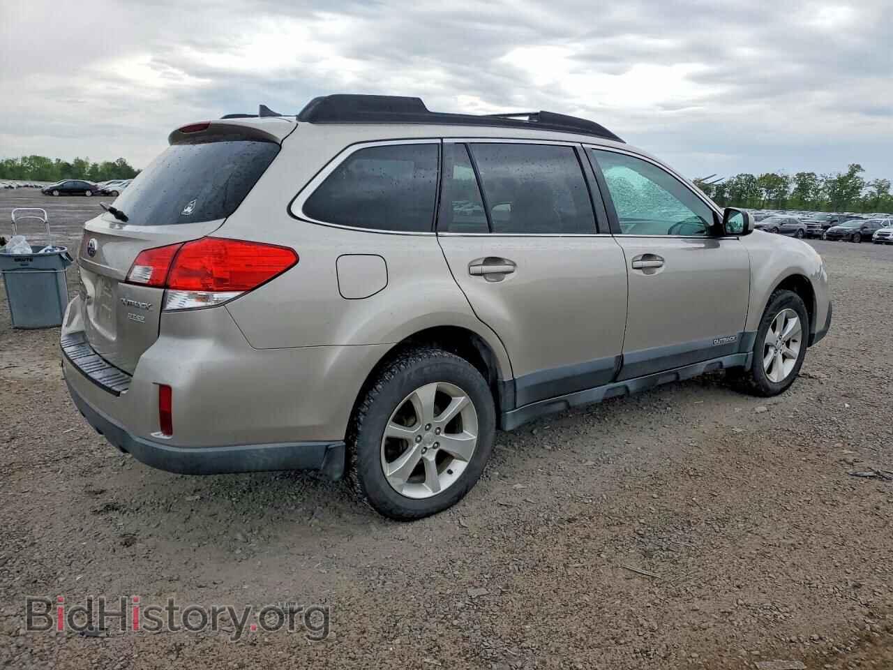 2014 SUBARU OUTBACK - VIN: 4S4BRBLC6E3311871 - Фото 3