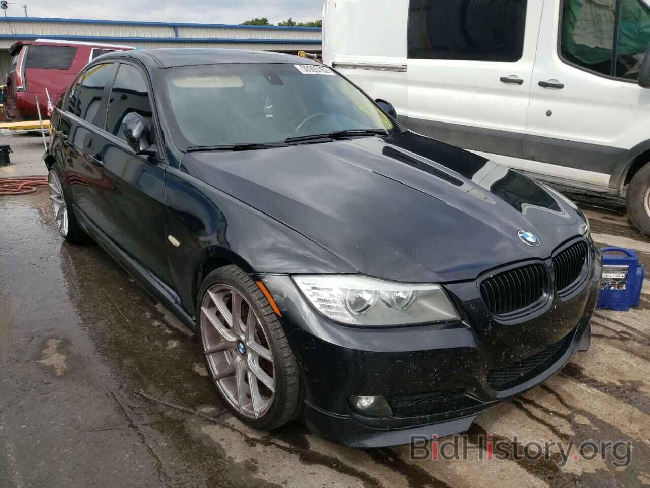 Photo WBAPK5G53BNN78958 - BMW 3 SERIES 2011