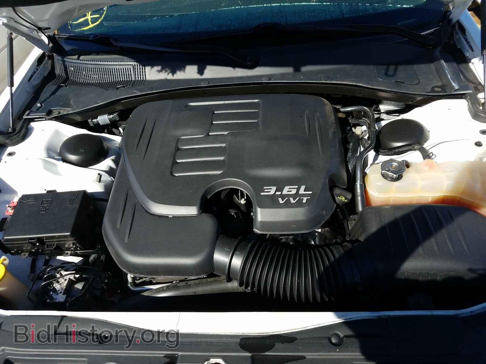2016 CHRYSLER 300 - VIN: 2C3CCARG3GH170907 - Фото 7